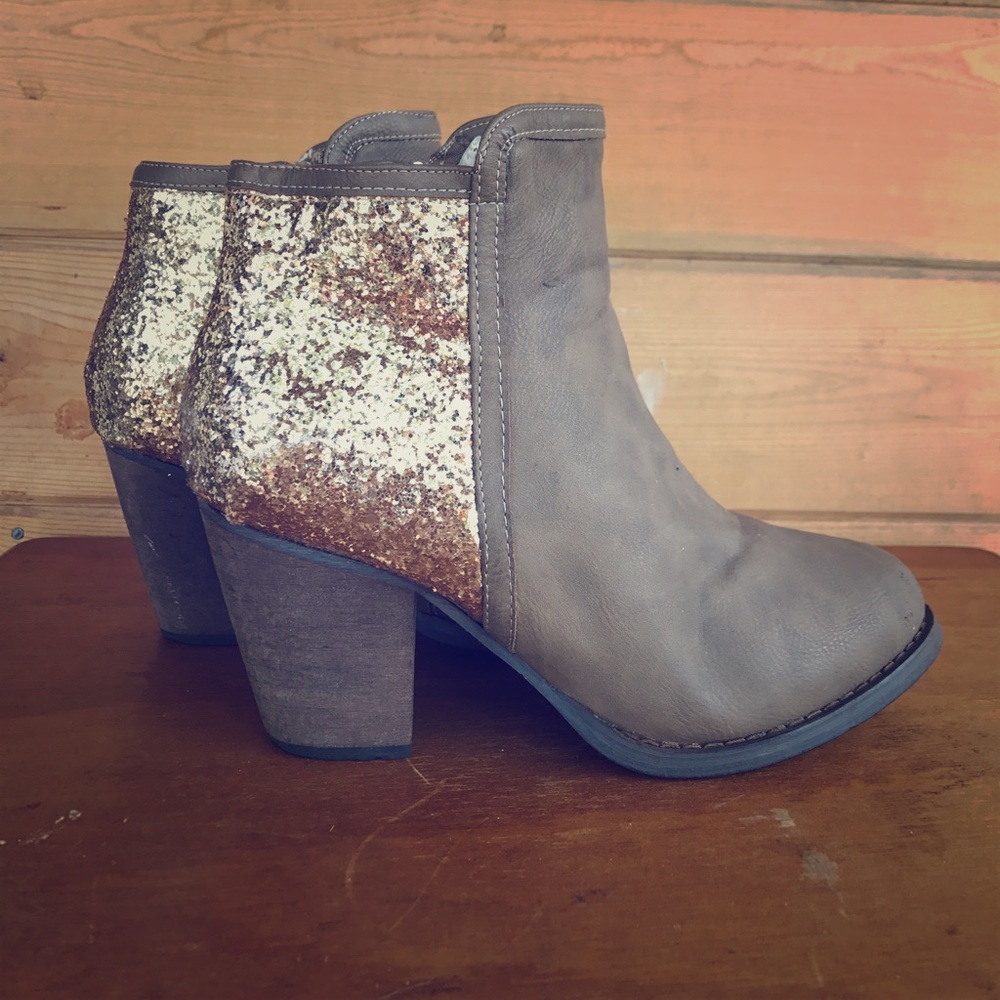 Gold Glitter Heeled Ankle Boot