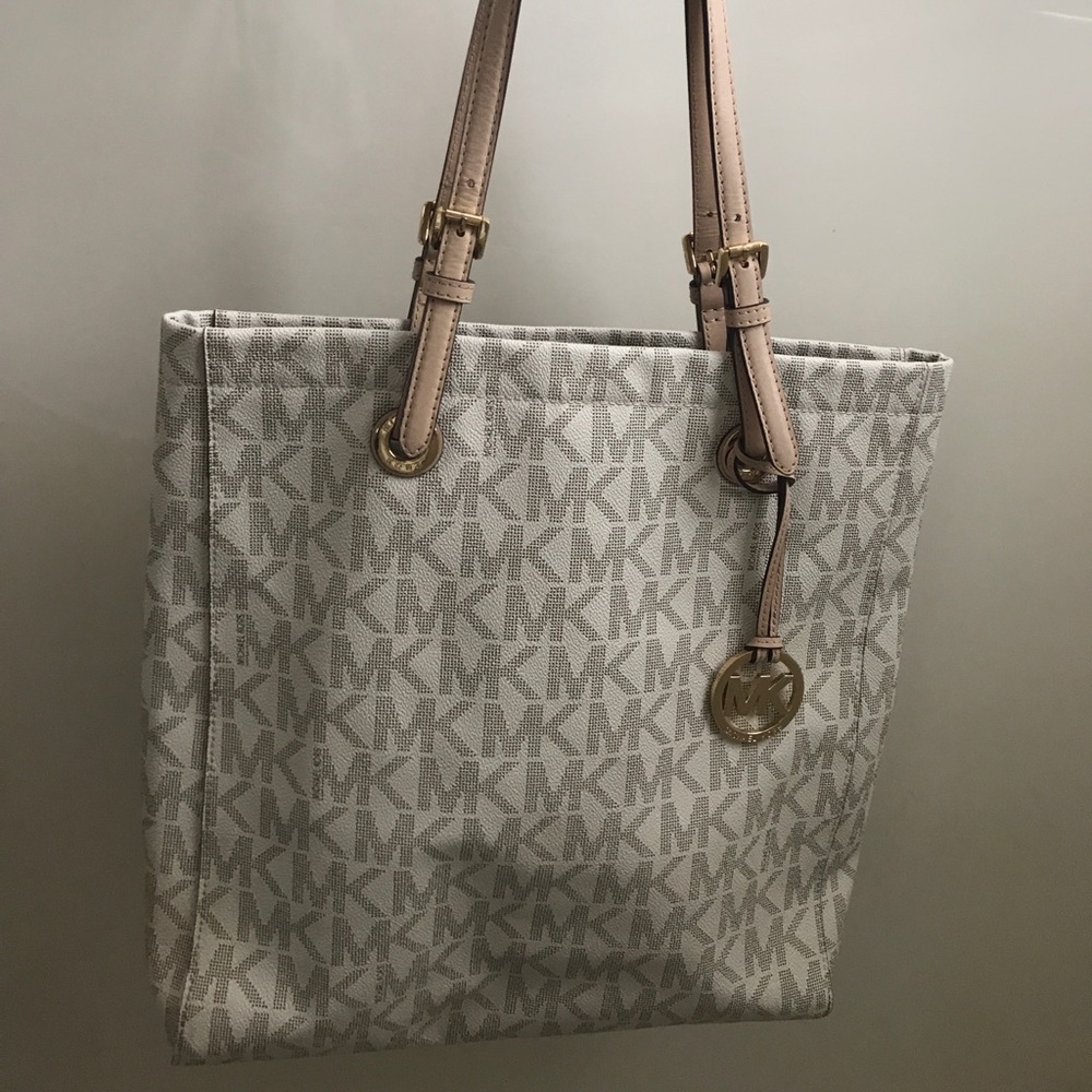 Michael Kors shoulder bag