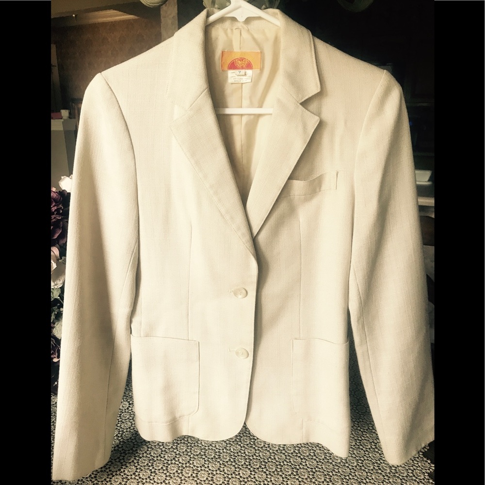 Host pic 🎉Beautiful Blazer-Linen look 🍁
