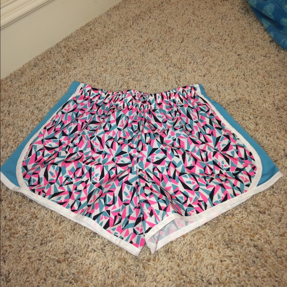 kids nike shorts