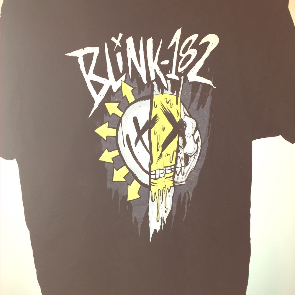 Blink 182 shirt