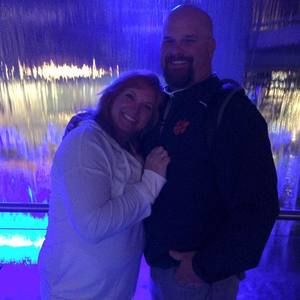 Meet your Posher, Hank