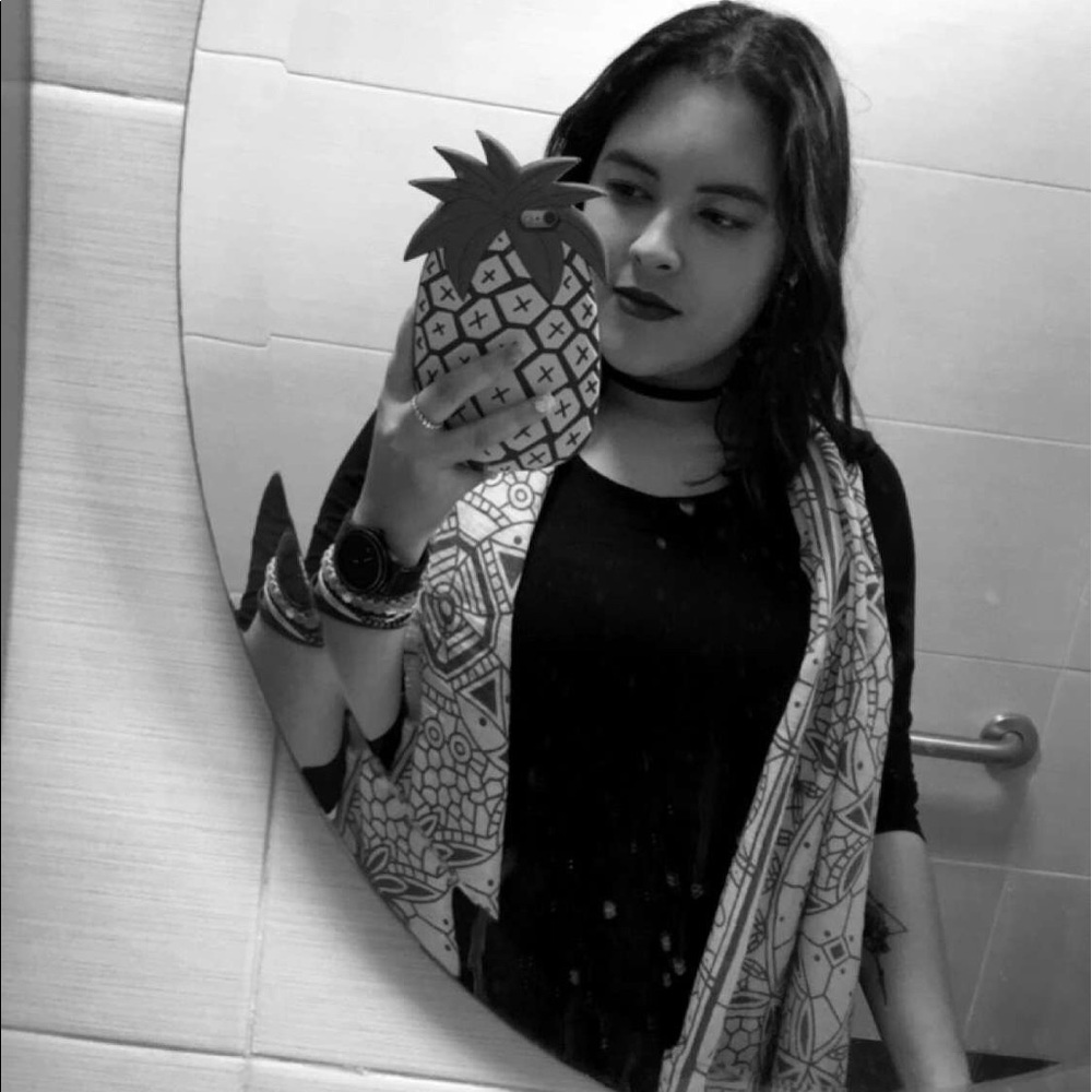 Meet your Posher, Ashlyn