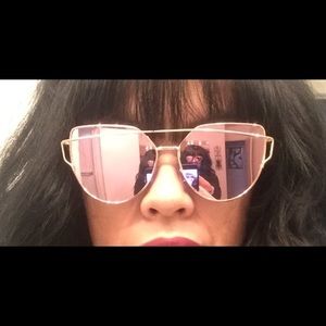 Meet your Posher, Bernice