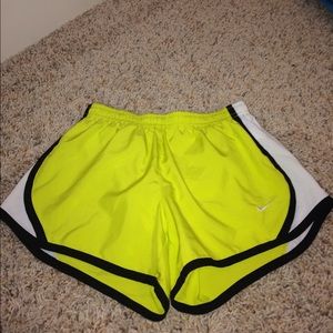 kids nike shorts
