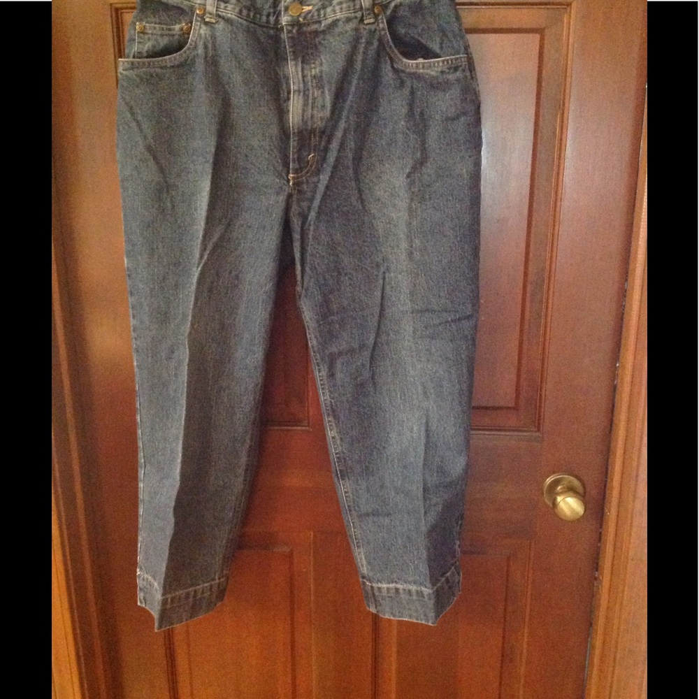 NWOT Eddie Bauer Jean capris