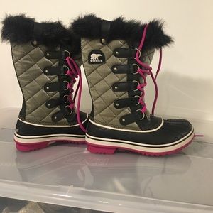 Sorel winter boots