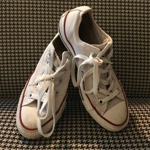 White converse all stars