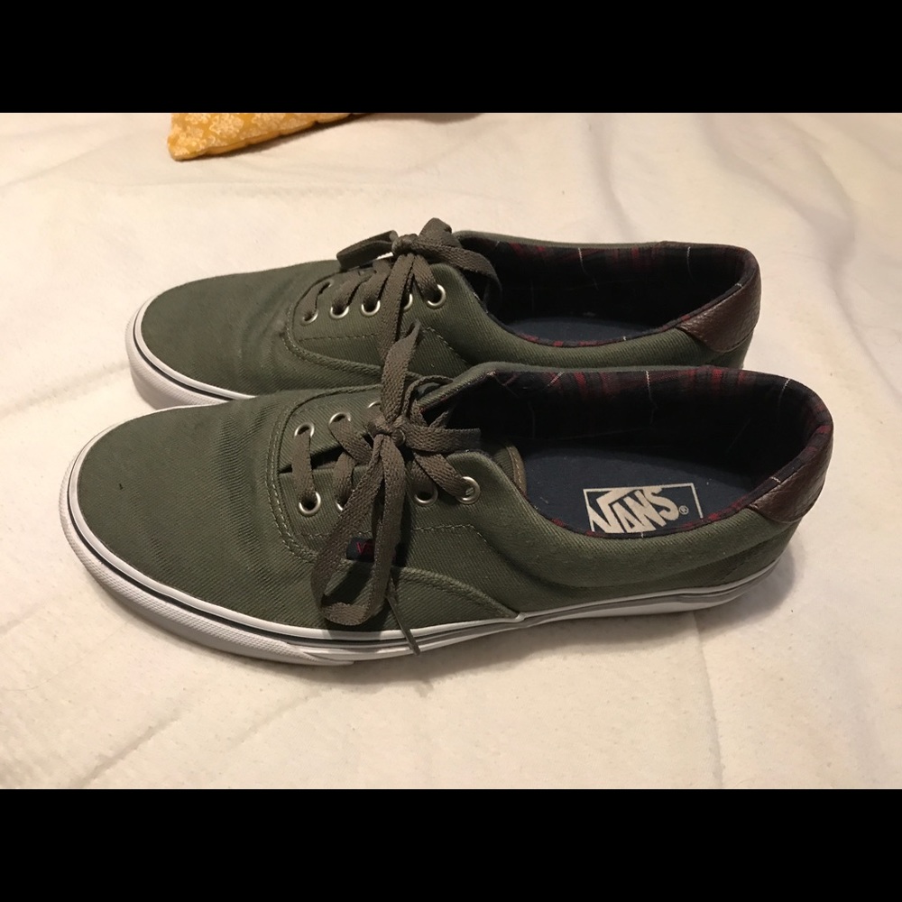 Low top vans, great condition