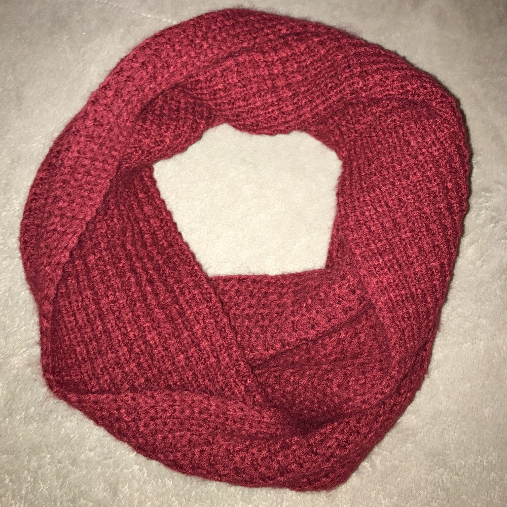 red infinity scarf