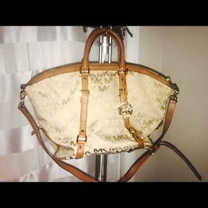 Michael Kors Purse Handbag Shoulder bag 💼