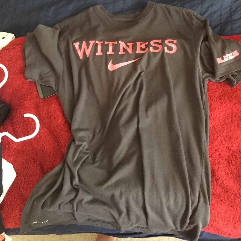 Nike Lebron basketball tee shirt