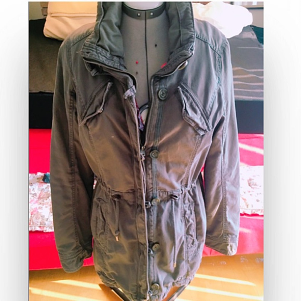 Abercrombie & Fitch winter coat (M)
