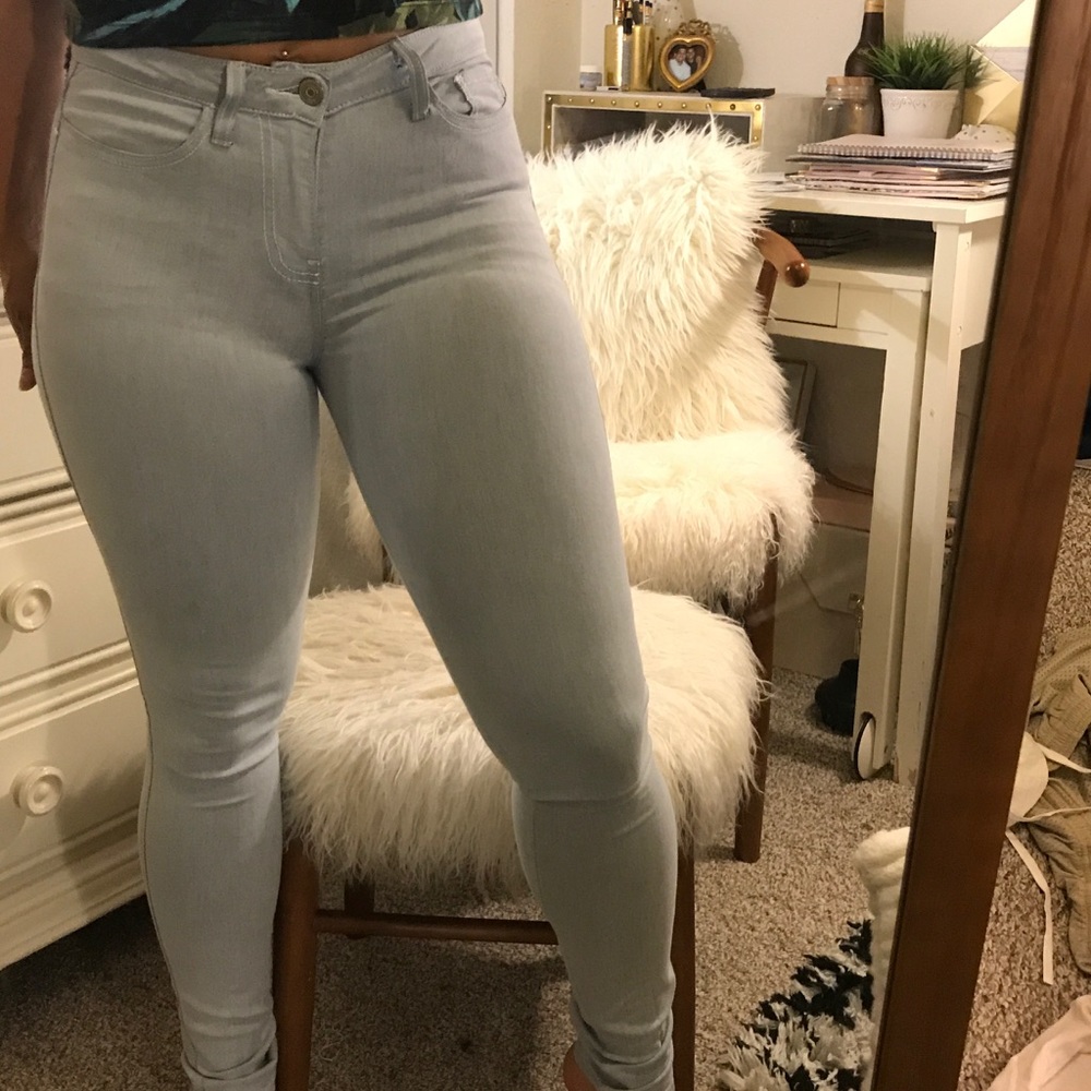 🌻 High Waist Denim
