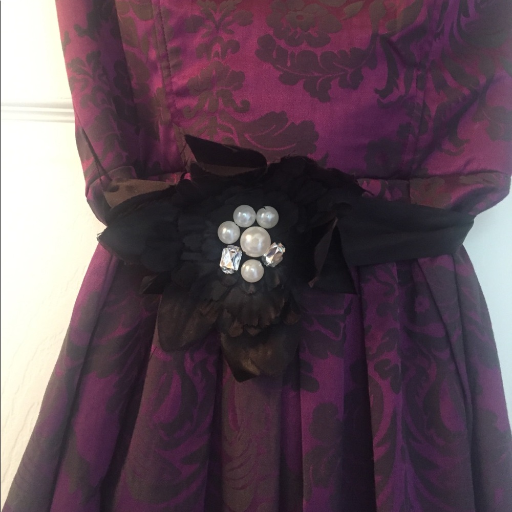 Strapless formal dress