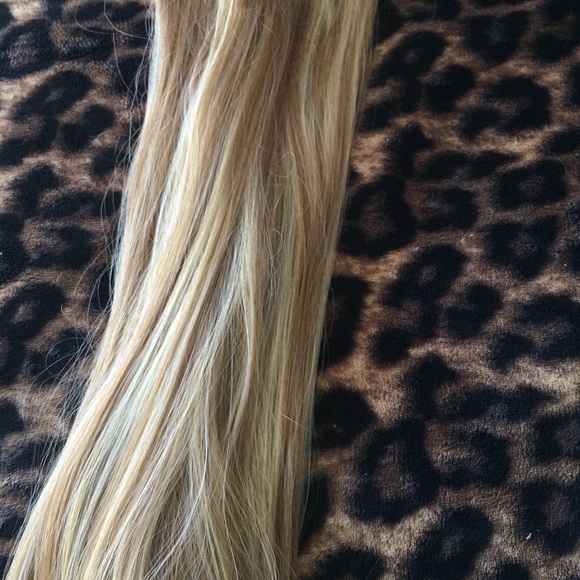 Hair extensions main image 4
