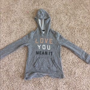 🔥🔥cute old navy "love you mean it " sweater.