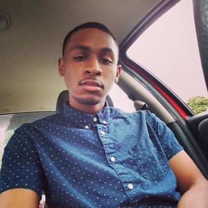 Meet your Posher, Troy