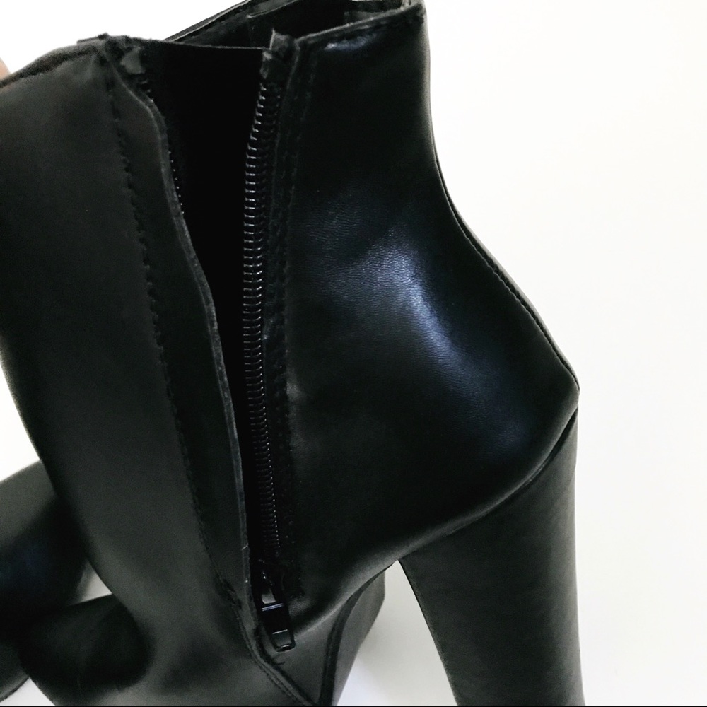 NWOB JustFab Pointy Toe Booties - Picture 5 of 6