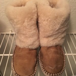 ONE DAY SALE $12 UGG boots + cleaning products