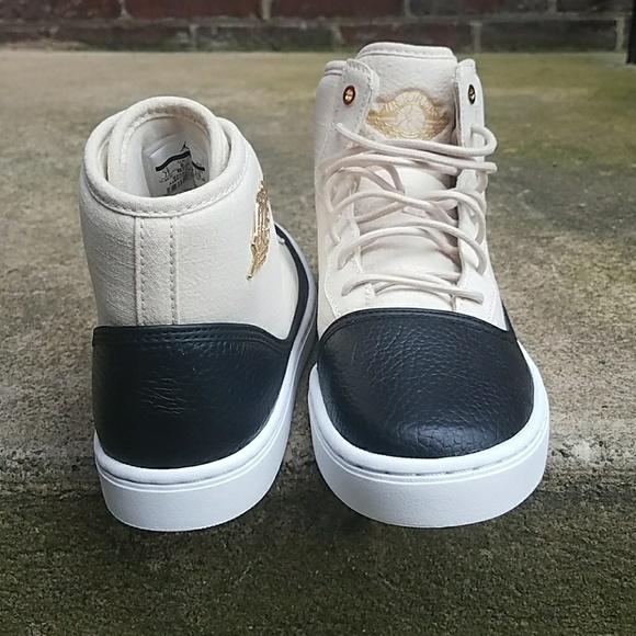 Jordan Jasmine - Picture 3 of 7