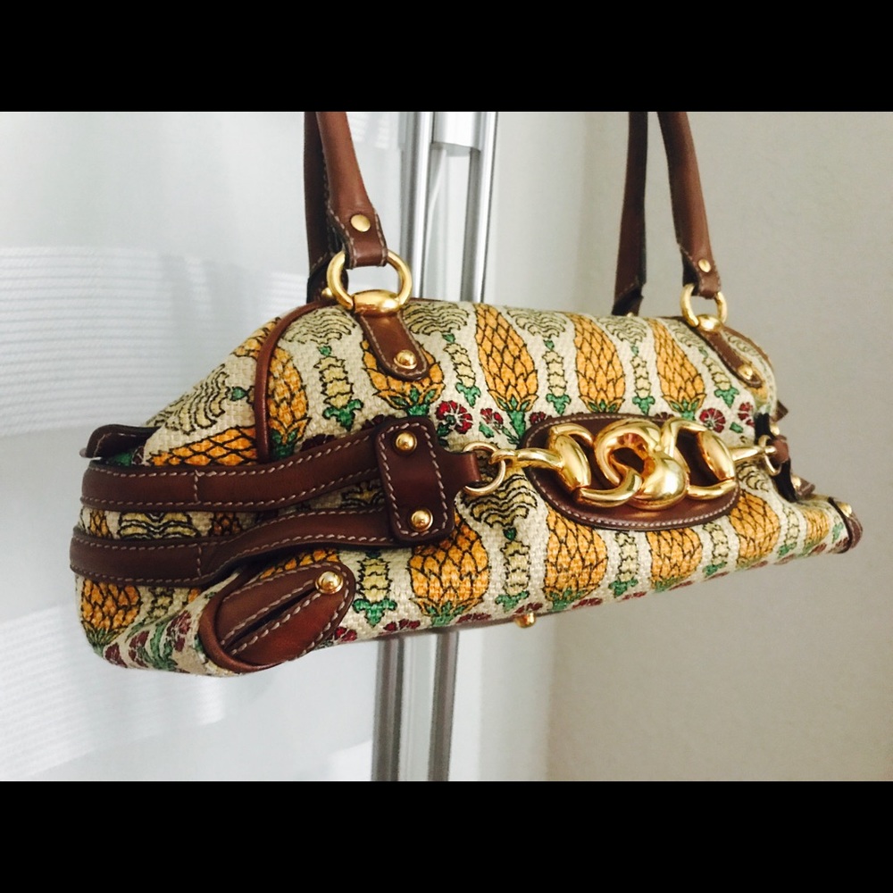Gucci Purse Tote 👜 ❤️❤️❤️❤️ - Picture 2 of 6