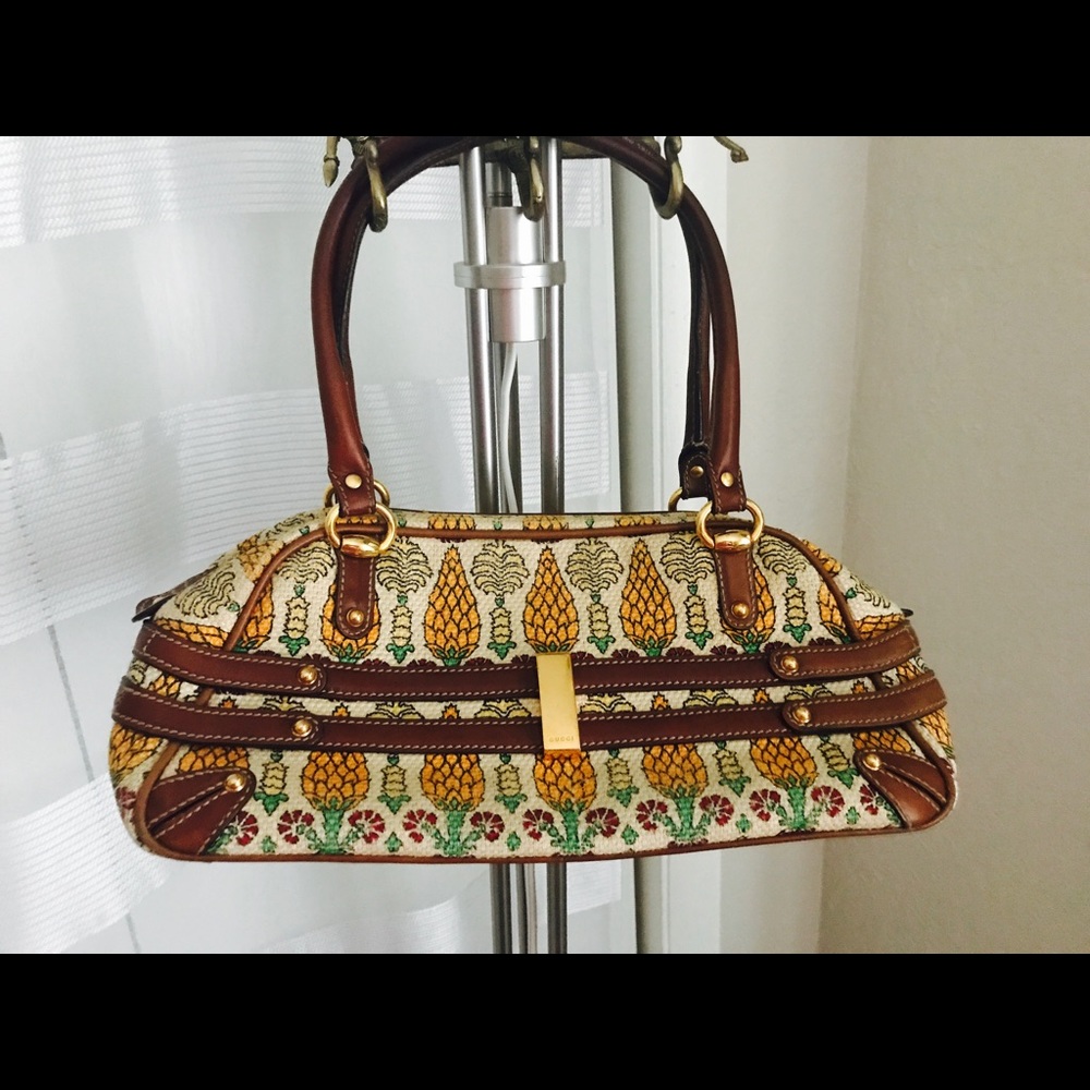Gucci Purse Tote 👜 ❤️❤️❤️❤️ - Picture 4 of 6