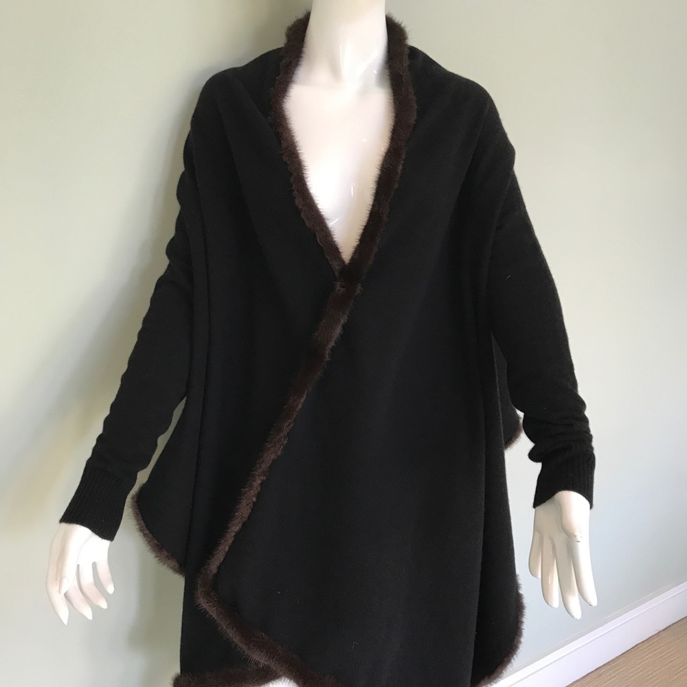 Mink trimmed cardi wrap