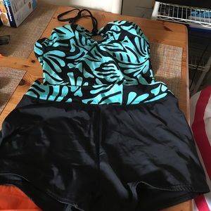 Swim suit 3 pcs  top and 2 bottom