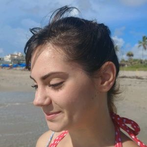 Meet your Posher, Serena