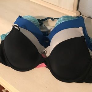 4 Victoria's Secret PINK Used 36B Bras & PINK Tote