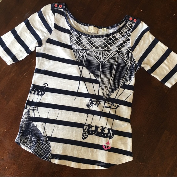Anthropologie Tops - Anthropologie postmark hot air balloon tee