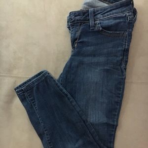 Rockstar ankle length jeans. Offers welcome!