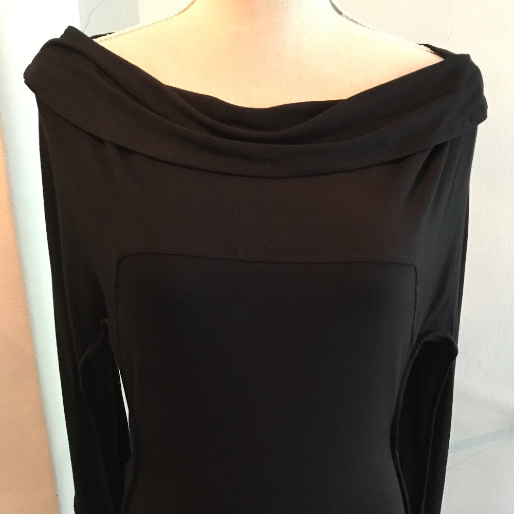 Save the Queen Off the Shoulder top