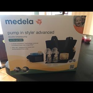 Medela Pump in Style Advanced On The Go Tote