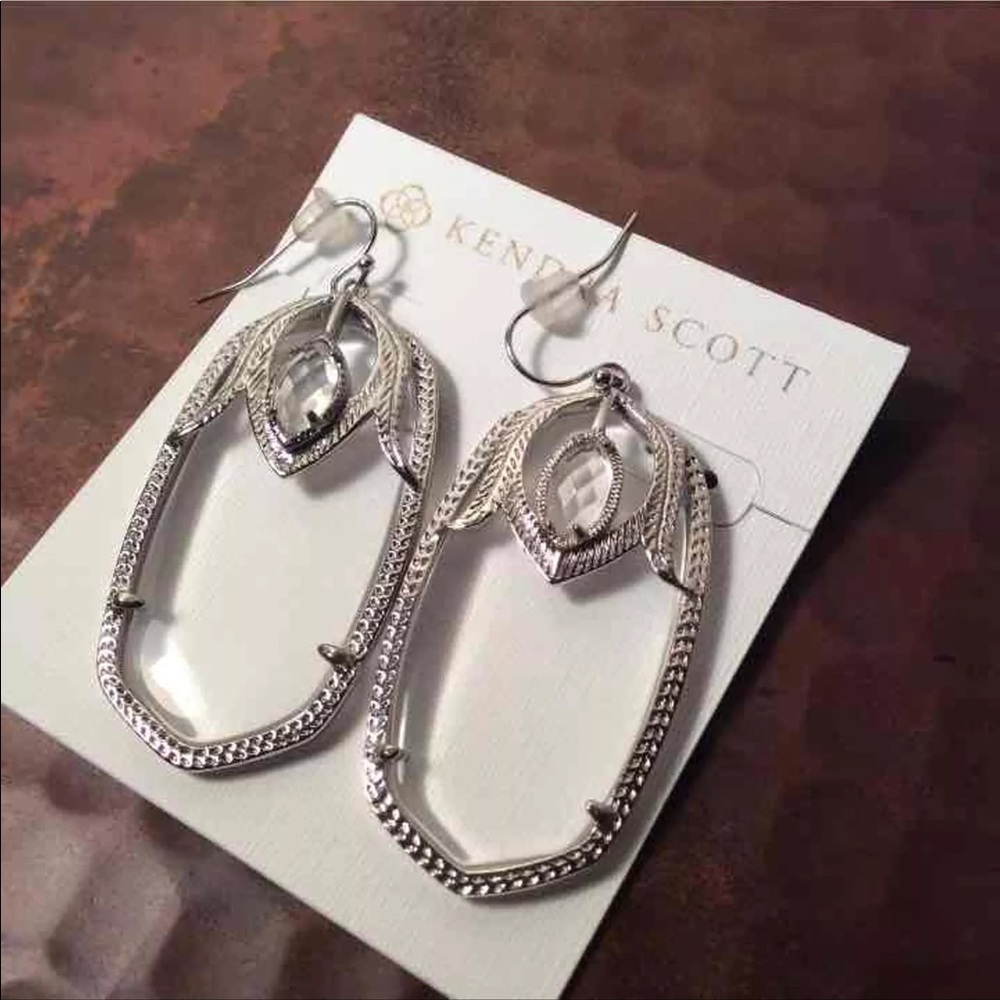 ISO Kendra Scott Darby Earrings as shown