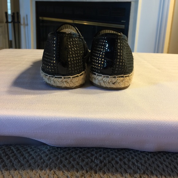 Michael Kors Flats - Picture 2 of 6