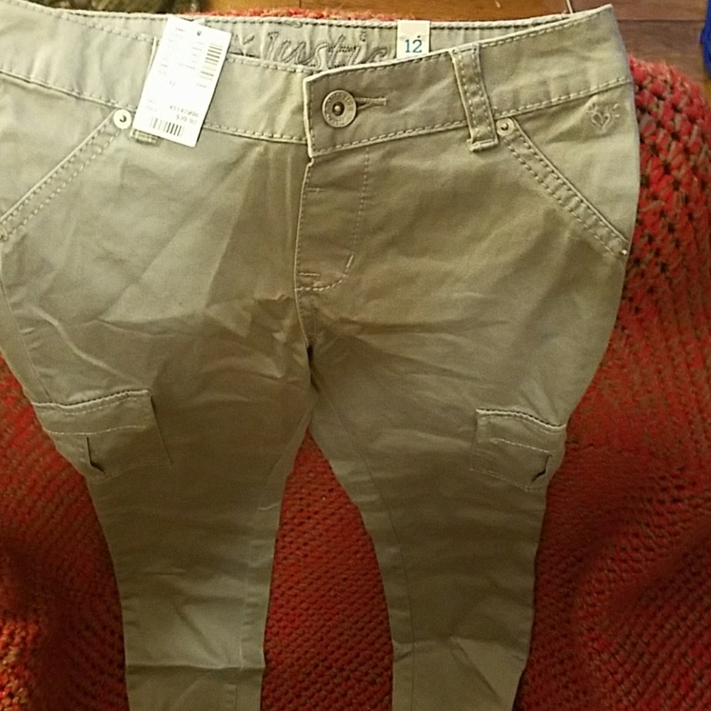Girls pants