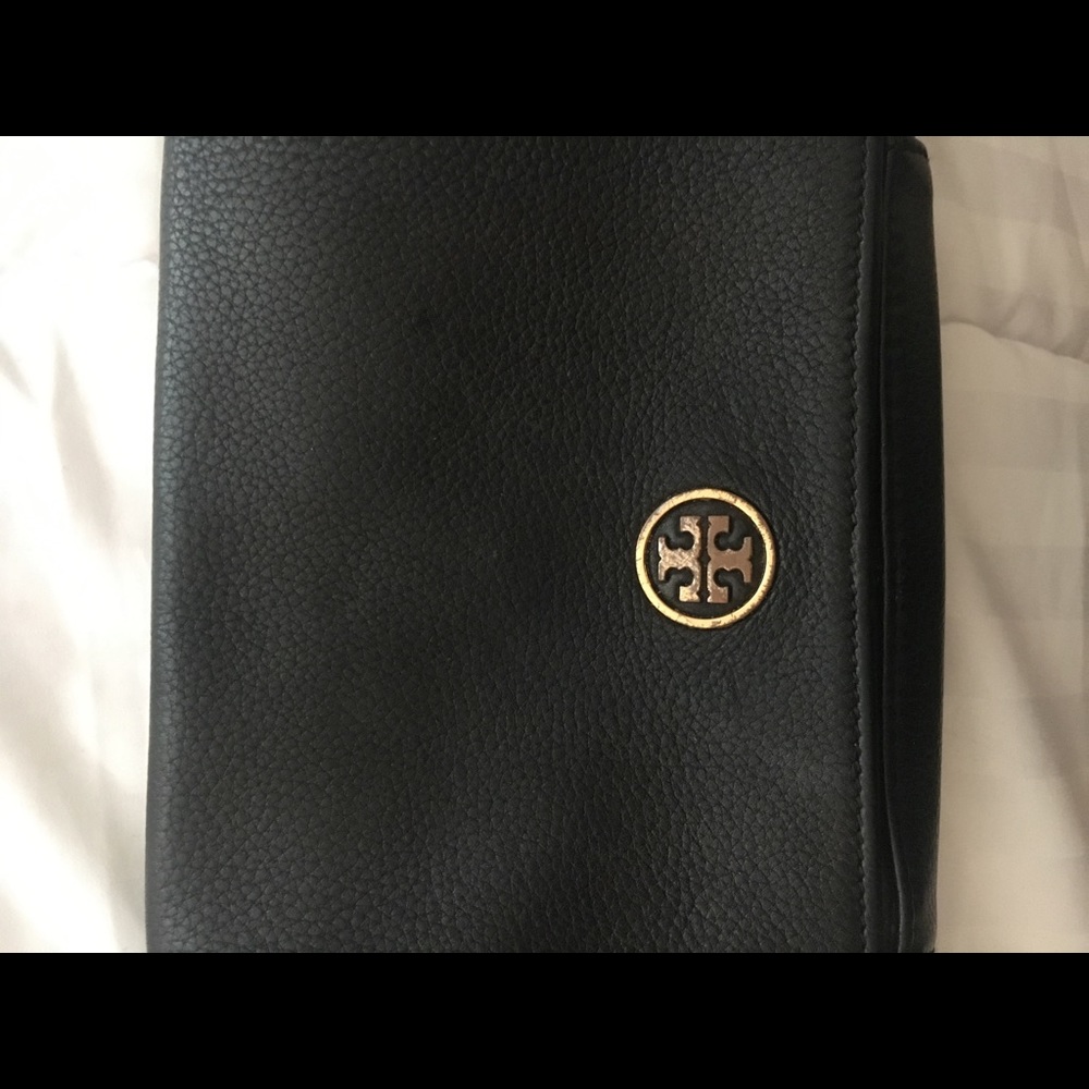 Tory Burch Robinson black crossbody - Picture 2 of 4