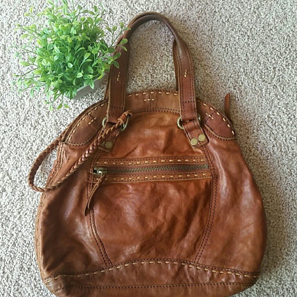 *PRICE MARKDOWN* Vintage Lucky Brand leather purse