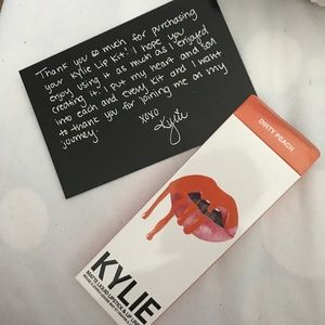 Kylie lipstick in dirty peach