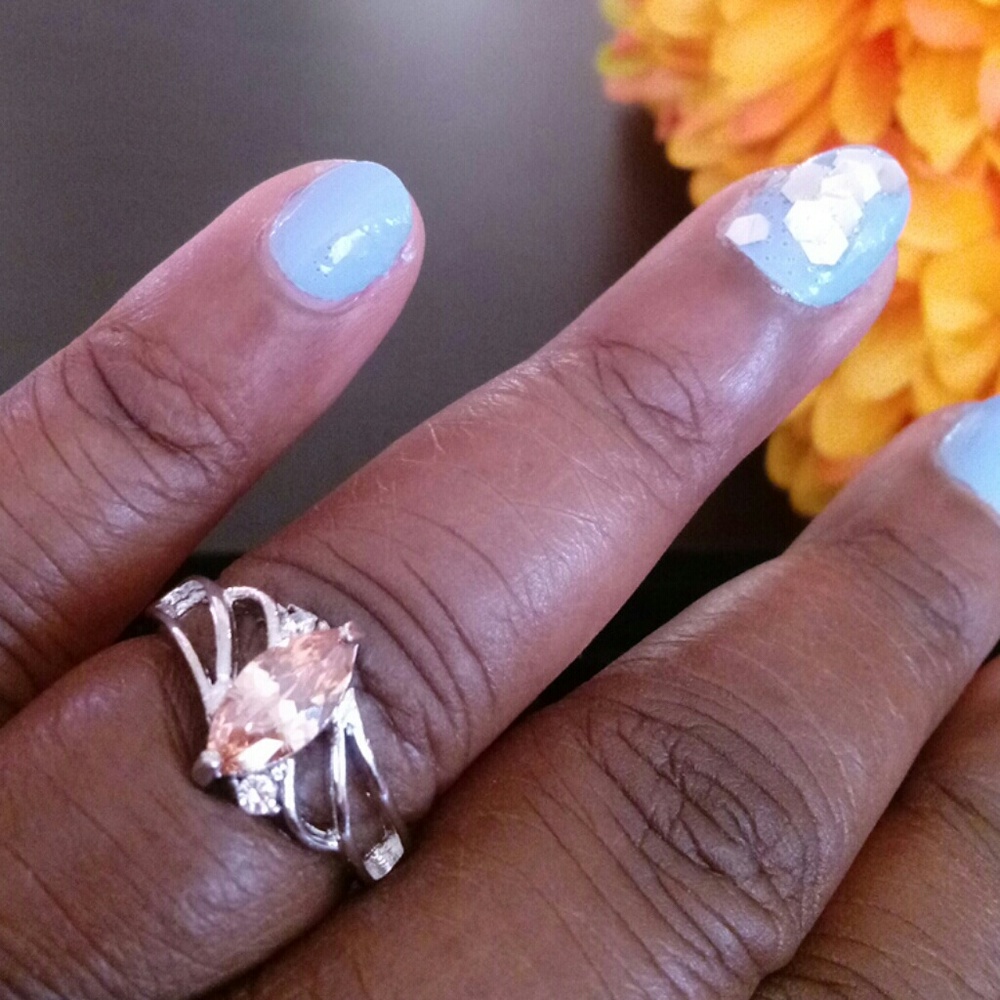 Ring - Picture 2 of 2