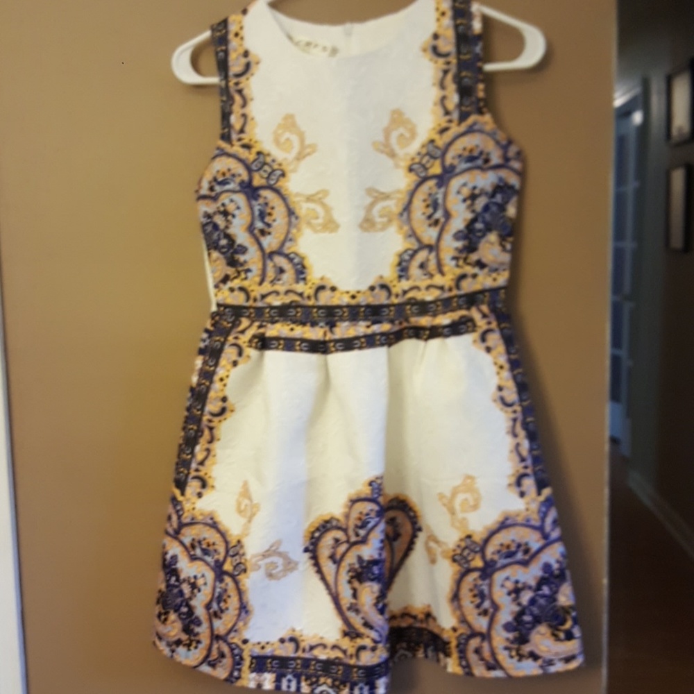 Medium crfs dress new without tag