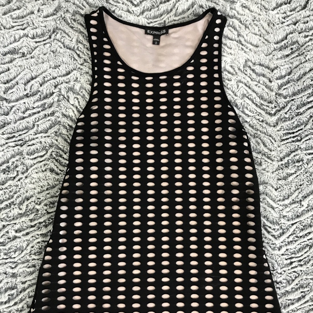 Express tank- cut out look