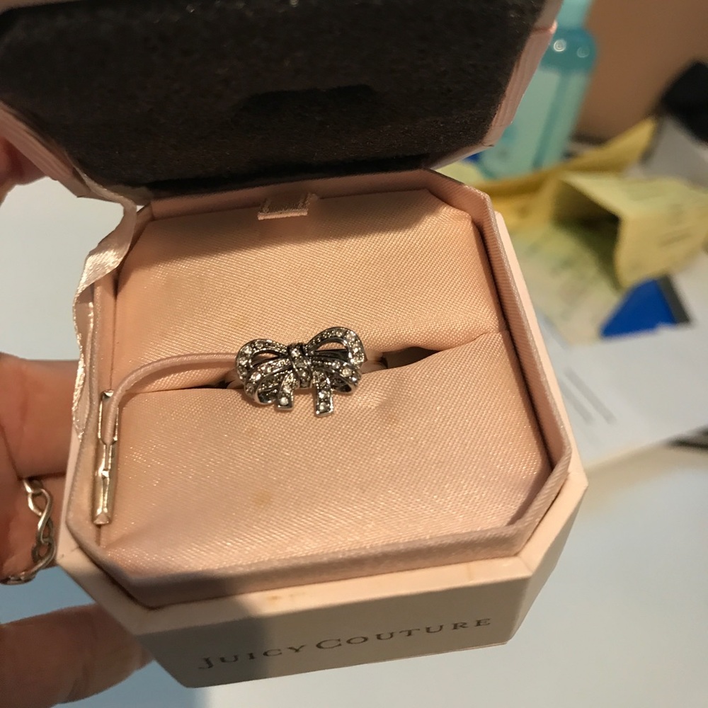 Juicy Couture Double bow ring