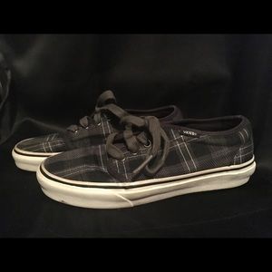 Unisex plaid vans