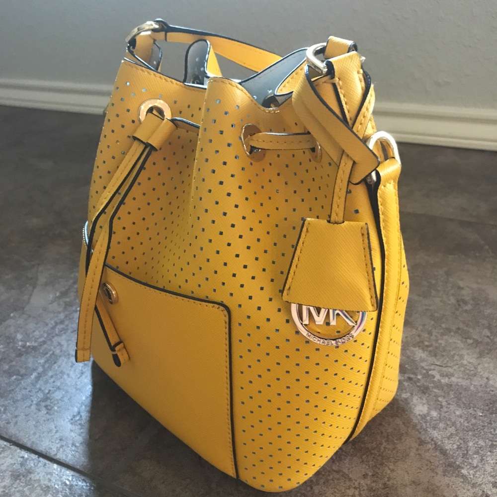 MK purse