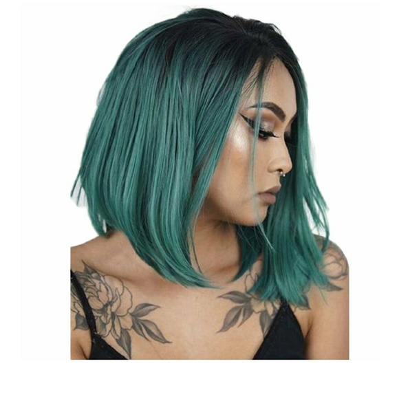 Ombre Black Green Wig main image 7