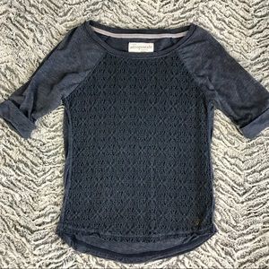 Navy blue 3/4 sleeves shirt with lace front