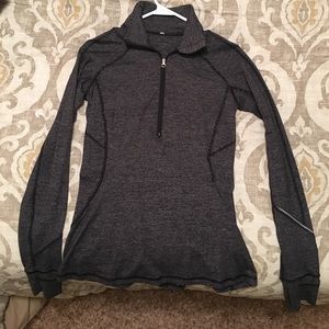 Lululemon half zip pullover